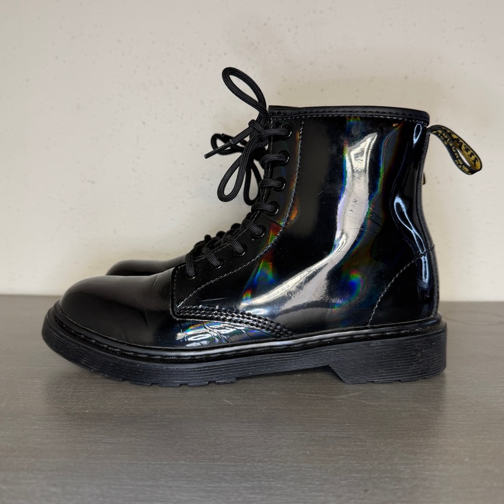 Dr. Martens 1460 J Patent Iridiscent Black Boots Junior Size 4 US Men 5 US Women - Picture 2 of 8